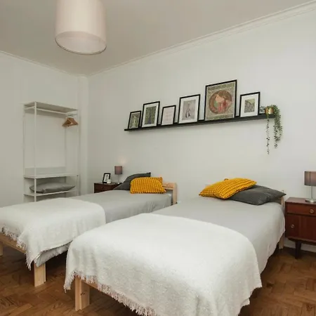 Cost Subway Privado ליסבון